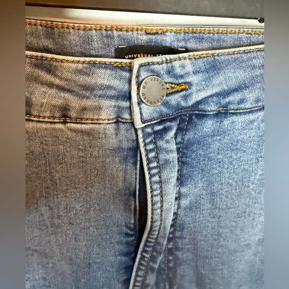 Universal Standard Medium Wash Straight Leg Jeans - Picture 5 of 5